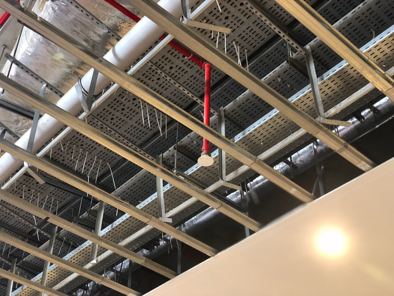 MEPF Consulting at 2H Centro Mall included all Mechanical (ventilation, chiller cooling system..), Electrical & Fire fighting in Beirut, Lebanon.